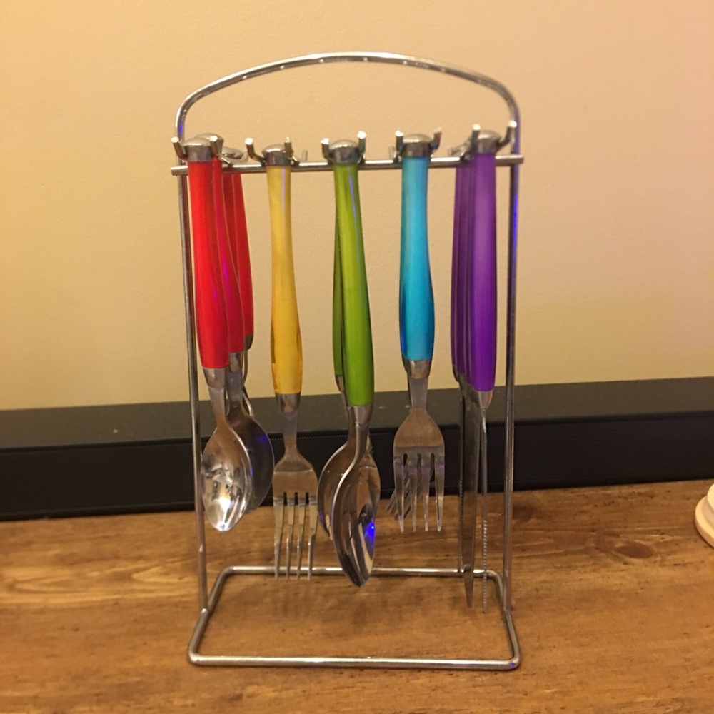 SOLD Hanging Fiesta Silverware - Picture 3 of 3
